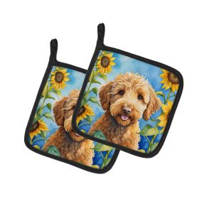 Labradoodle in Sunflowers Pair of Pot Holders Kitchen Heat Resistant Pot Holders Sets Oven Hot Pads for Cooking Baking BBQ, 7 1/2 x 7 1/2 (Default: Default)